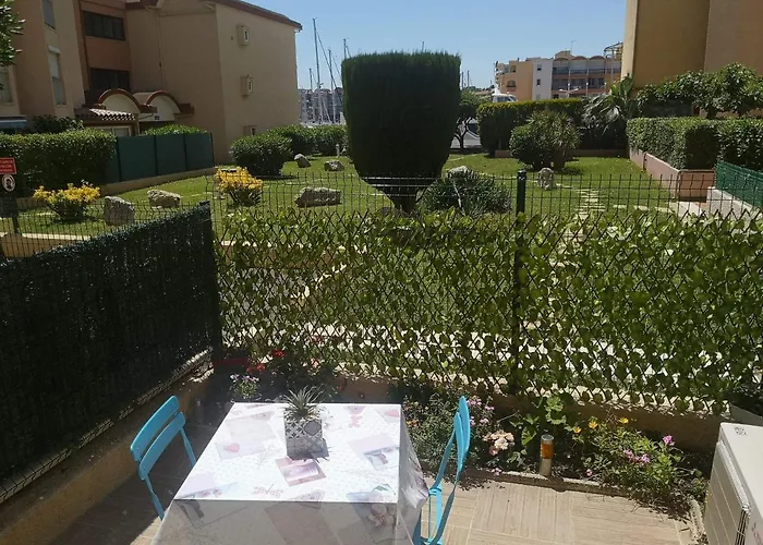 Avec Jardinet Clim Parking Апартаменты Груиссан