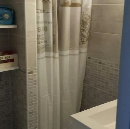 Avec Jardinet Clim Parking *